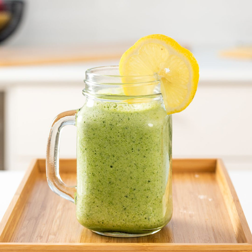 Boomers Apple with a Cider Spinach Smoothie
